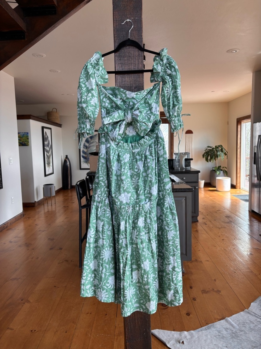 EDDY Olivia Midi Dress Green Ivory Floral Puff Sleeve Bow Back NWT Size S - Picture 9 of 15
